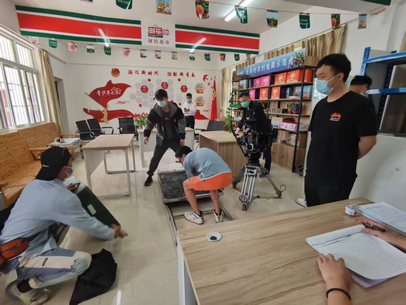 追星女孩心理学分析报告：新泰市广告片拍摄公司揭秘饭圈应援式传播逻辑