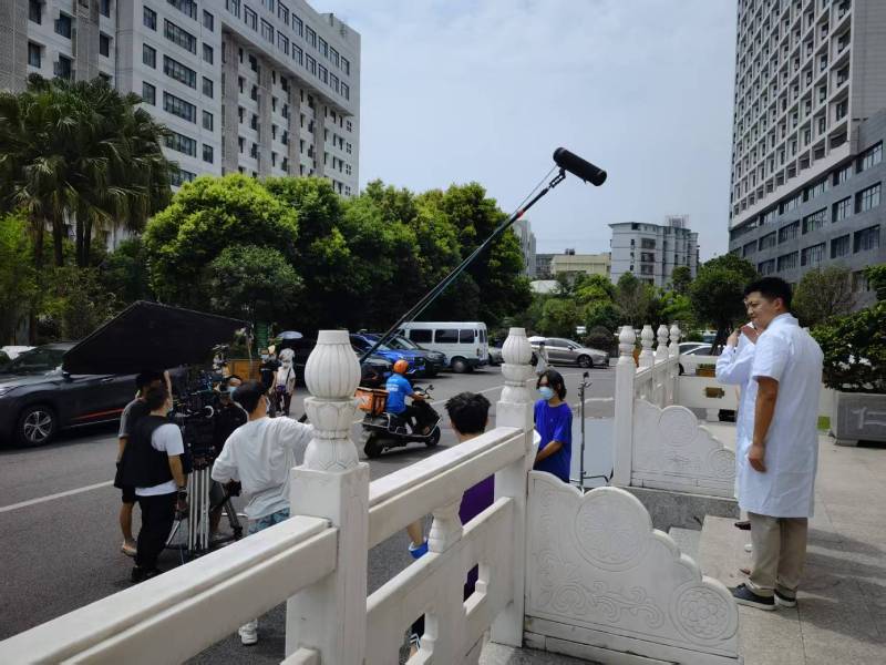 新泰市广告片拍摄公司低成本实现高规格制作的诀窍